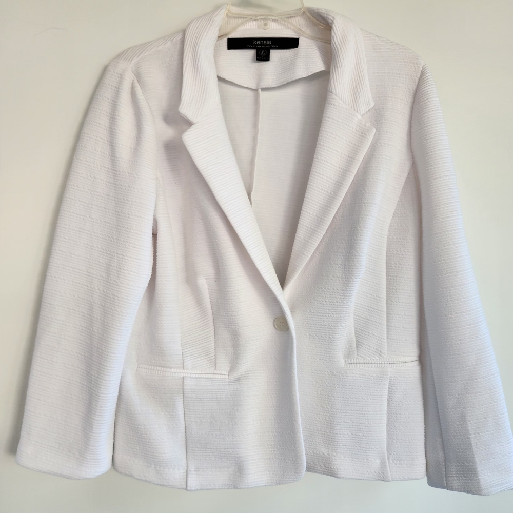 Kensie Women's Textured Suit Jacket